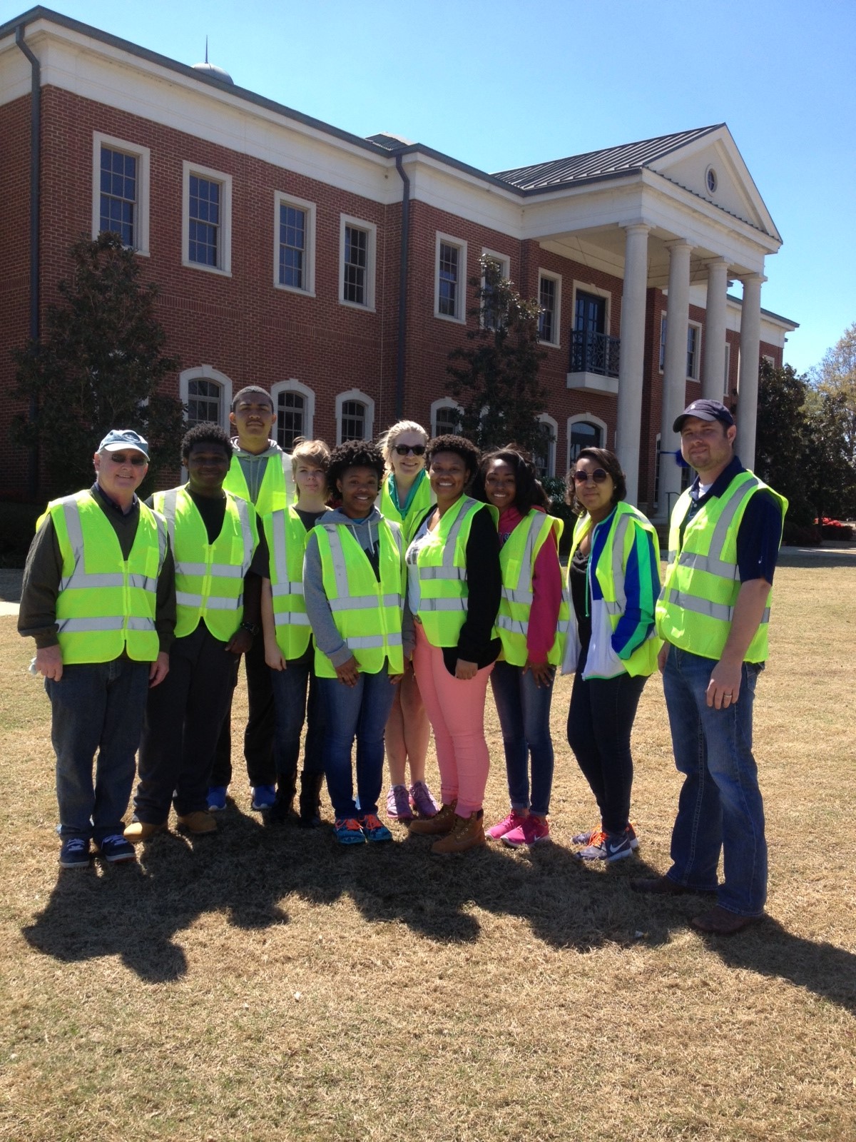 Crew from The City of Olive Branch and Olive Branch High School 